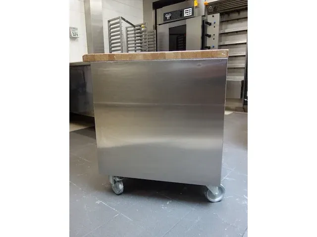 Verrijdbare inox werktafel - afbeelding 3 van  3