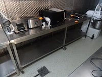 Verrijdbare inox werktafel - afbeelding 1 van  1