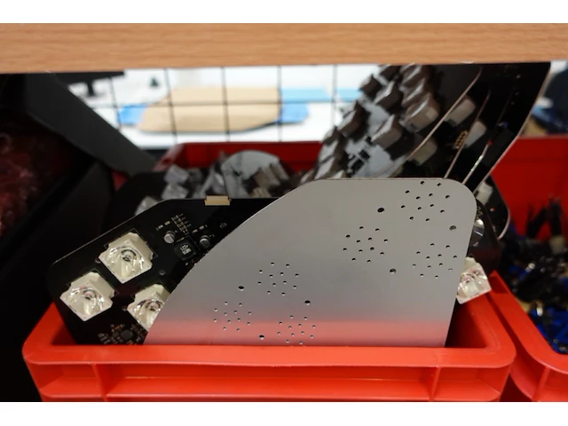 Verrijdbare kar + inhoud - afbeelding 5 van  10