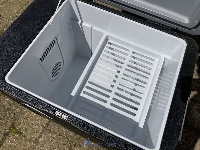 Verrijdbare koelbox - afbeelding 3 van  3