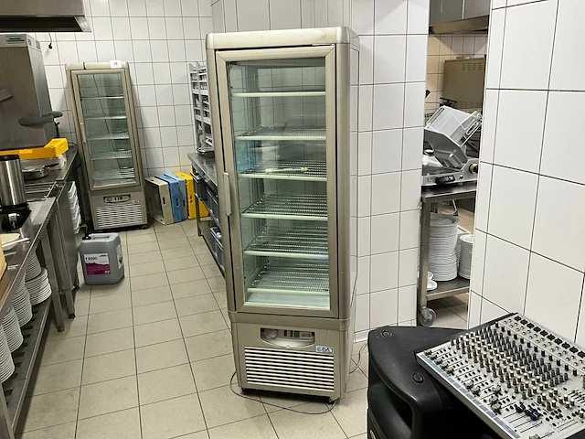 Verrijdbare koeling isa - afbeelding 1 van  8
