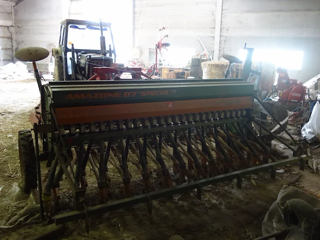 Verrijdbare landbouw zaaimachine amazon - afbeelding 2 van  4