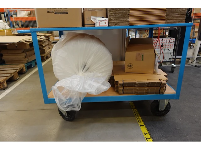 Verrijdbare magazijnkar + inhoud verpakkingsmaterialen - afbeelding 2 van  8