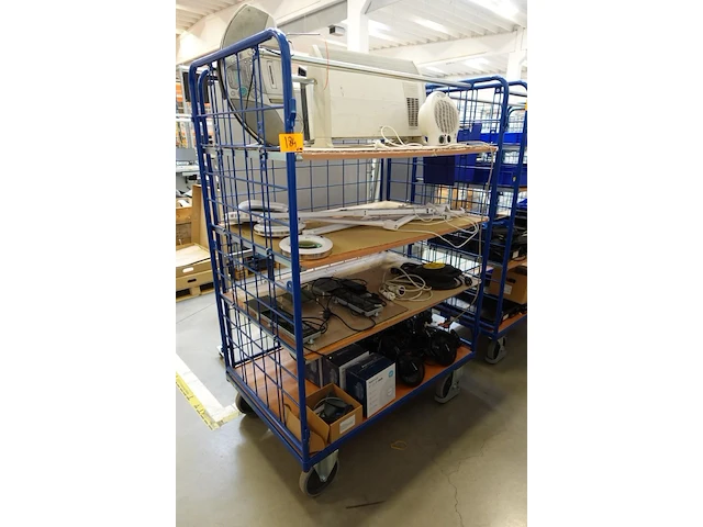 Verrijdbare magazijnkar - afbeelding 1 van  1