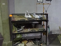Verrijdbare metalen kar - afbeelding 1 van  2