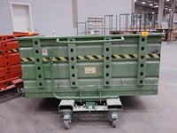 Verrijdbare metalen kipcontainer sall - afbeelding 4 van  5