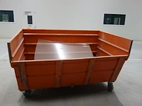 Verrijdbare metalen kipcontainer sall - afbeelding 1 van  6