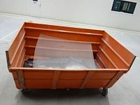 Verrijdbare metalen kipcontainer sall - afbeelding 2 van  6