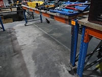 Verrijdbare metalen werktafel - afbeelding 1 van  2