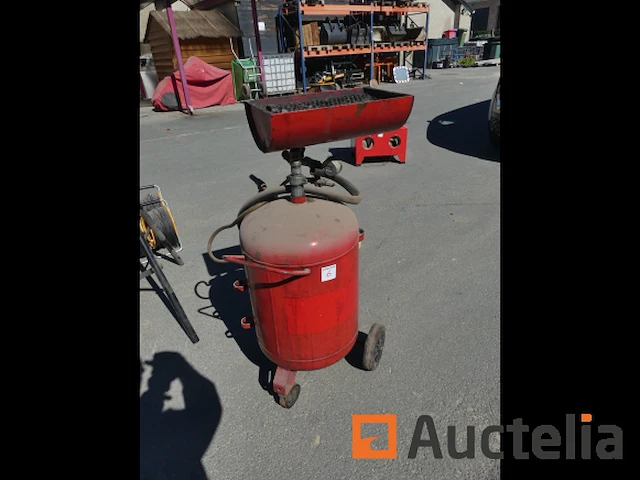 Verrijdbare olieaftapkraan onbekend merk en model - ref: 5866-006 - afbeelding 3 van  4