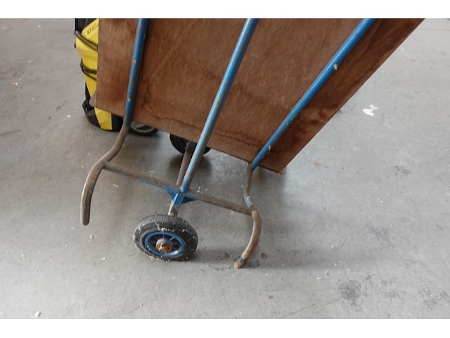 Verrijdbare platenkar - afbeelding 2 van  3