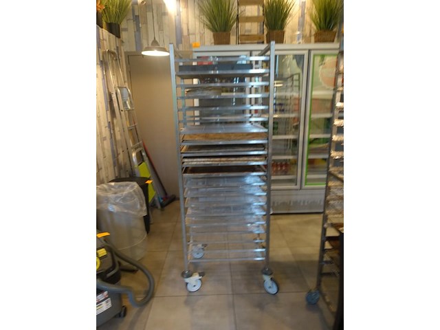 Verrijdbare regaalwagen - afbeelding 2 van  3