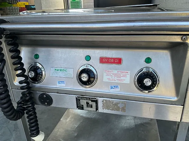 Verrijdbare rvs au-bain-marie blanco saw 3 - afbeelding 7 van  12