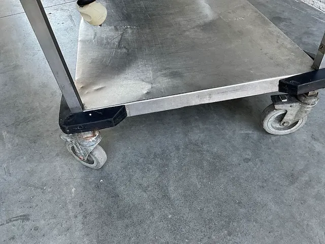 Verrijdbare rvs au-bain-marie blanco saw 3 - afbeelding 10 van  12