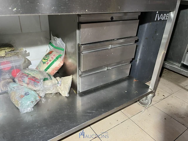 Verrijdbare rvs werktafel - afbeelding 3 van  5