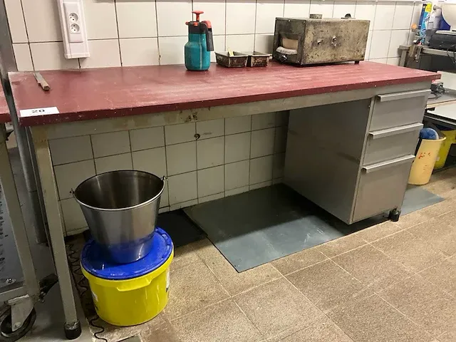 Verrijdbare rvs werktafel - afbeelding 1 van  4