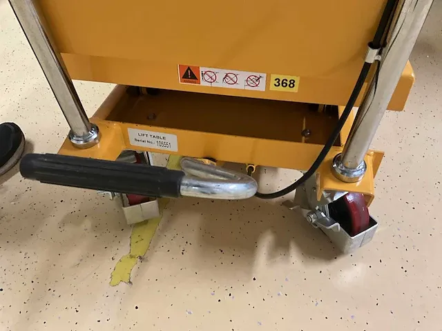 Verrijdbare schaarlift hbm - max. 350 kg - afbeelding 4 van  6