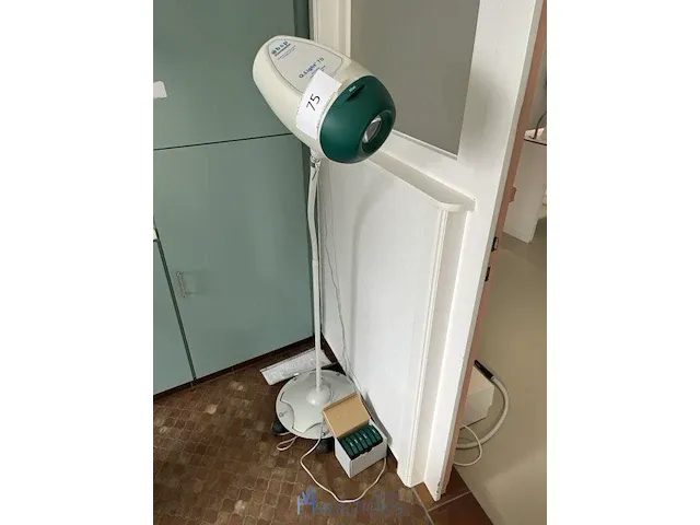 Verrijdbare schoonheidslamp qlight70 - afbeelding 6 van  8