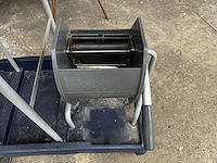 Verrijdbare schoonmaakkar - afbeelding 3 van  5