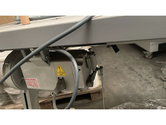Verrijdbare stikmachine global - afbeelding 4 van  6