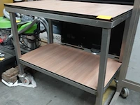 Verrijdbare tafel - afbeelding 2 van  2