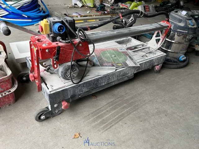 Verrijdbare tafelsteenzaag rubi - afbeelding 2 van  6