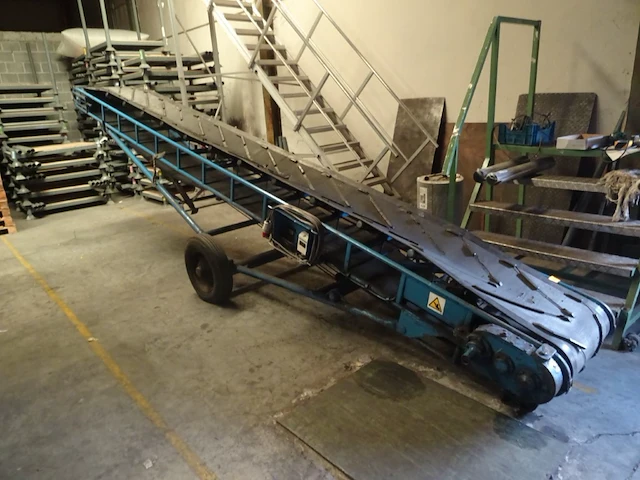 Verrijdbare transportband - afbeelding 1 van  8