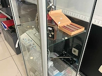 Verrijdbare vitrinekast en opbergkast - afbeelding 10 van  13