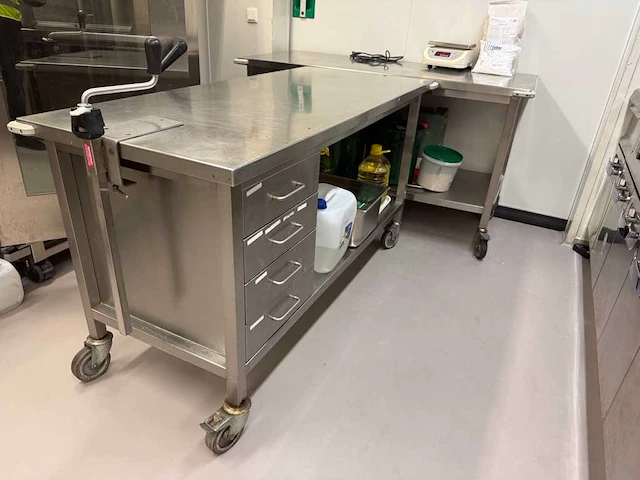 Verrijdbare werktafel (2x) - afbeelding 2 van  2