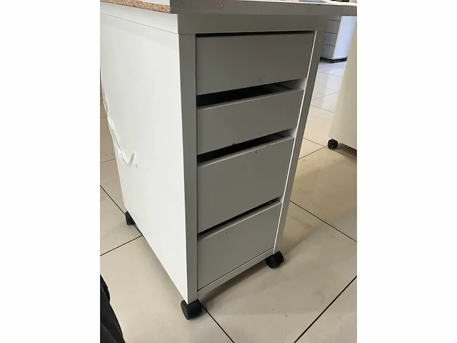 Verrijdbare werktafel - afbeelding 4 van  9