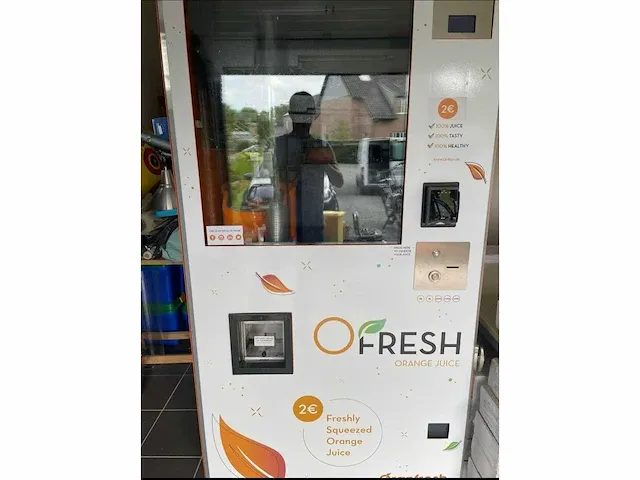 Vers fruitsapautomaat oranfresh compleet met extra pers - afbeelding 1 van  10
