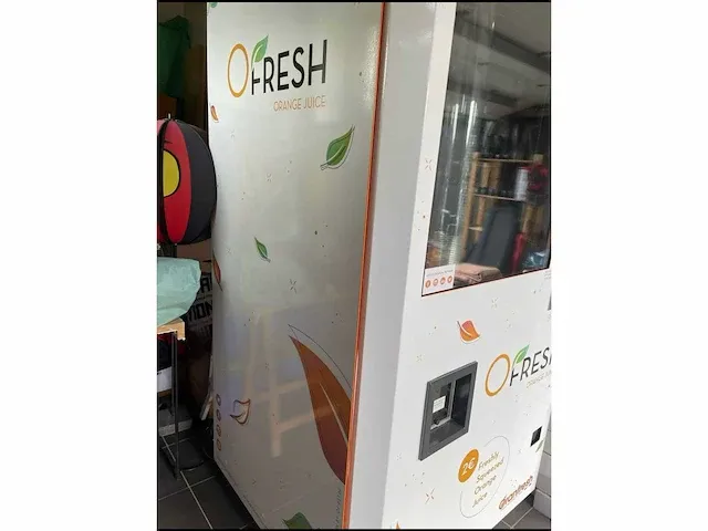 Vers fruitsapautomaat oranfresh compleet met extra pers - afbeelding 3 van  10