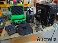 Verschillend artikelen (computers, baffle, boxes, .) - afbeelding 3 van  8
