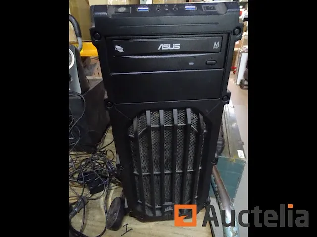 Verschillend artikelen (computers, baffle, boxes, .) - afbeelding 7 van  8
