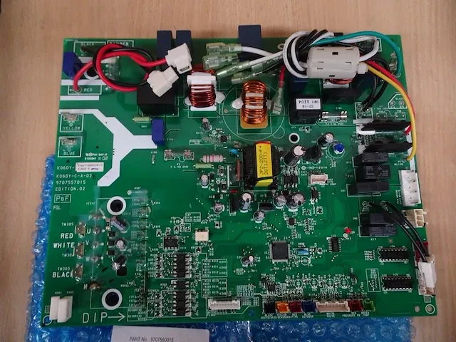 Verschillende printplaten voor airco's - afbeelding 10 van  10