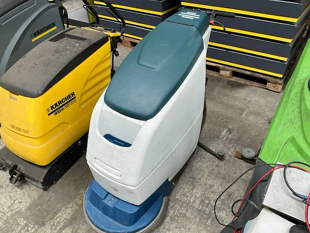 Verschillende schrobmachines onderdelen - afbeelding 5 van  9