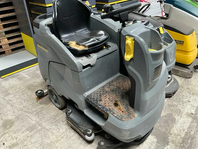 Verschillende schrobmachines onderdelen - afbeelding 9 van  9