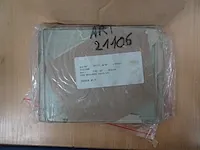 Verschillende soorten drukknoppen en schakelaars + beschermglas voor schijnwerper + nylon bouten - afbeelding 2 van  3