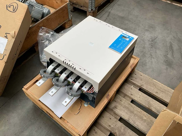Versi start i iii vsi iii 525-380n c2 soft starter - afbeelding 3 van  9