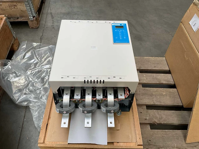 Versi start i iii vsi iii 525-380n c2 soft starter - afbeelding 4 van  9