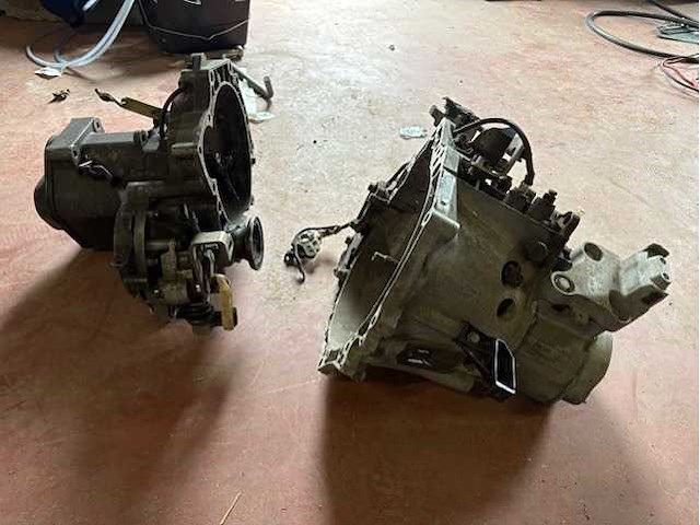 Versnellingsbak - part (2x) - afbeelding 3 van  4