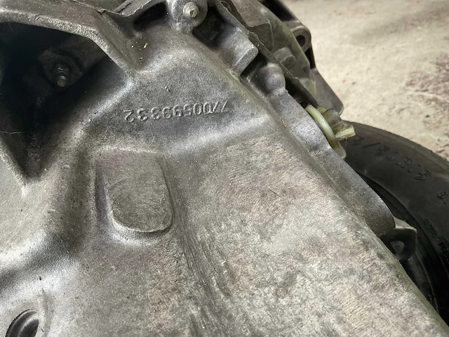 Versnellingsbak clio 1 - afbeelding 6 van  6