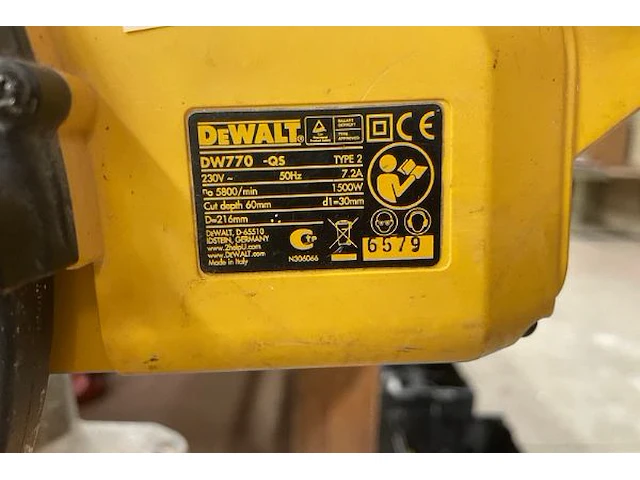 Verstekzaag dewalt - afbeelding 4 van  4