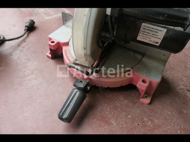 Verstekzaag en elektrische haspel - afbeelding 7 van  7