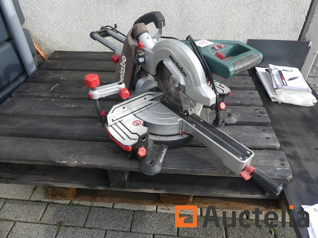 Verstekzaag metabo kgs216m - afbeelding 2 van  5