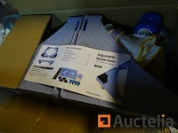 Verstelbare voet voor wasmachine, koelkast, .. ilauke - afbeelding 2 van  2