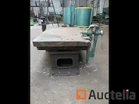 Versteltafel met metalen klemmen - afbeelding 4 van  6