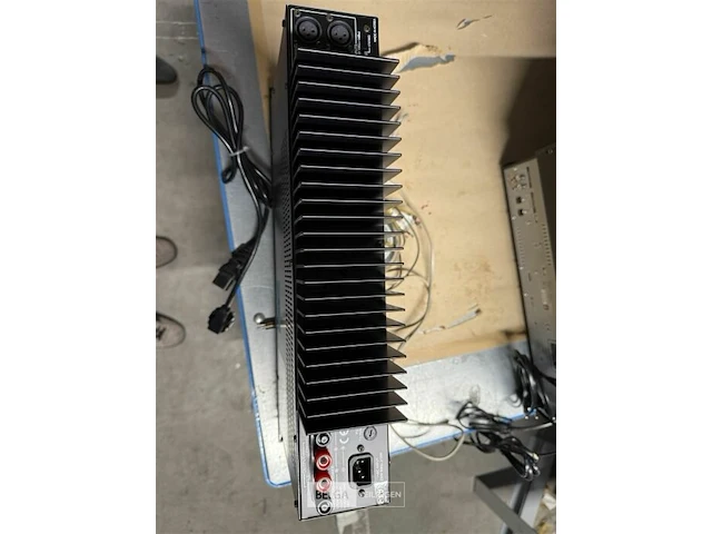 Versterker inter m model r300 - afbeelding 3 van  3