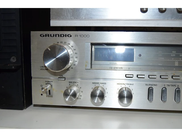 Versterker sony 1140 , radio tuner grundig r1000 - afbeelding 6 van  9