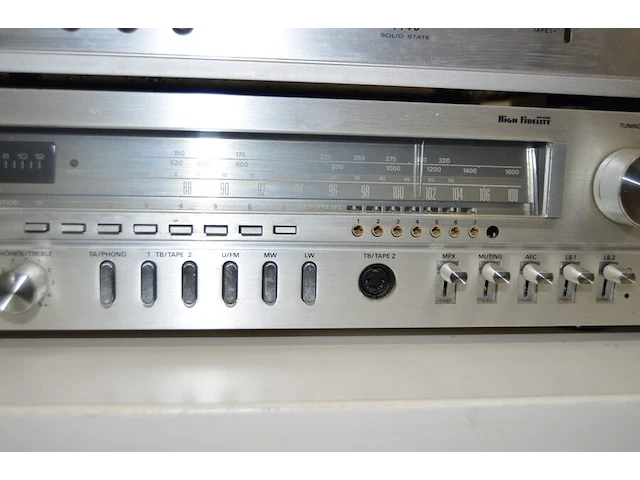 Versterker sony 1140 , radio tuner grundig r1000 - afbeelding 7 van  9